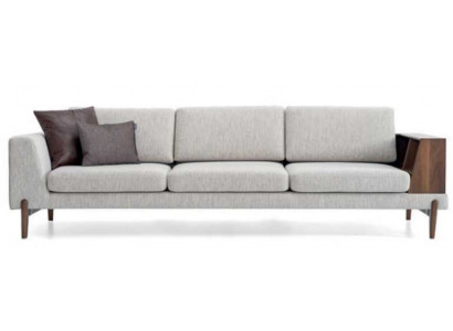 Luxe stoffen bank voor de moderne woonkamer. Nieuwe bank, groot formaat, stoffen bankstel.