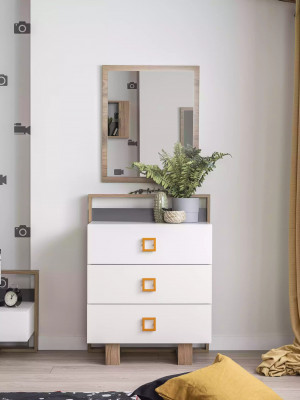 Groep dressoir met spiegel ladenkastjes hout wit kinderkamer kastenset