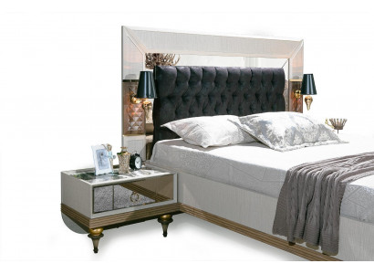 Luxe bed met glaselementen tweepersoonsbed bedframe meubels 180x200