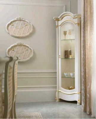 Klassieke hoekvitrine hoekkast glas hout vitrine meubels glazen kast vitrine