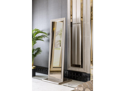 Staande spiegel Beige Slaapkamer Spiegel Elegant Designer Meubel Modern Nieuw.
