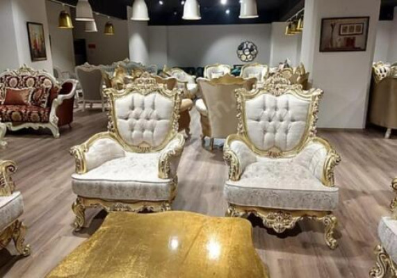 Gouden bankstel bankstel 5-delig met salontafel Chesterfield barok.