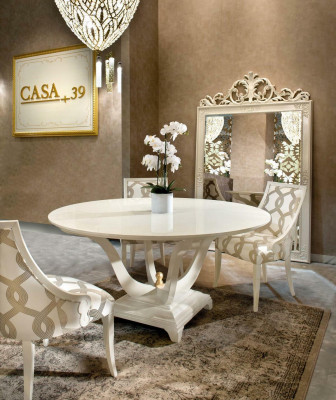 Ronde houten tafels ontwerpen originele meubels Italiaanse meubels.