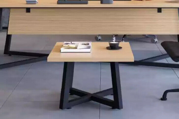 Ontwerper salontafel Luxe bruine bijzettafel Kantoor houten meubels Stijlvol