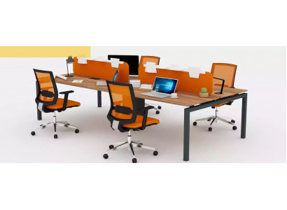 Grote werktafel Kantoorinrichting Kantoor inrichting Tafels Schrijftafel