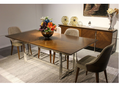 Volledige set eettafel luxe eetkamer design meubels dressoir 4 stoelen