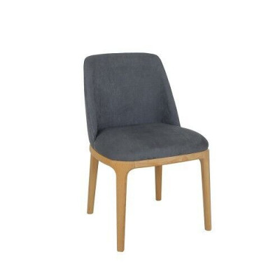 Ontwerpstoel met gestoffeerde leunstoel, massief houten loungestoelen van textielhout, nieuwe fauteuil.