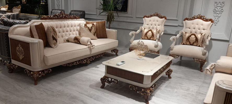 Klassieke bankstel 4-delig. Set 311 zit + salontafel bank Barok Rococo