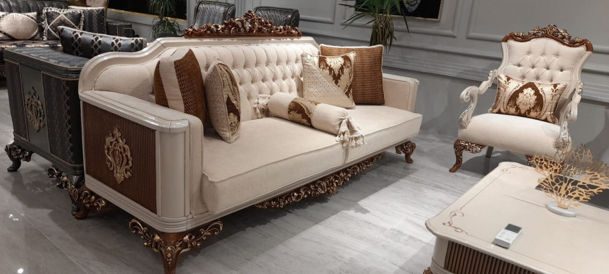 Klassieke bankstel 4-delig. Set 311 zit + salontafel bank Barok Rococo