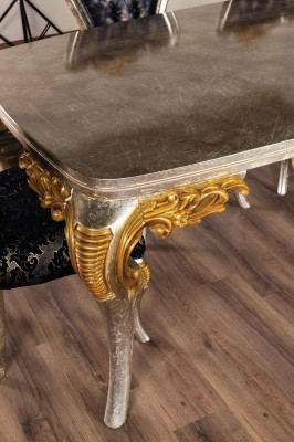 Voortreffelijke gouden eetkamerset eettafel met x4 Chesterfield stoelen luxe meubels
