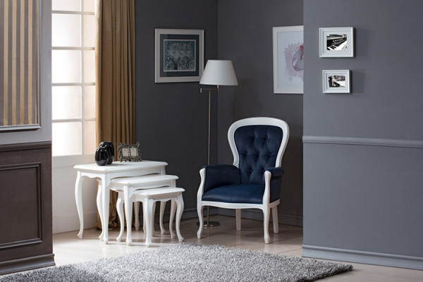 Chippendale fauteuil met hoge rugleuning, bankstel met voetenbanken, krukje, pianokrukje nieuw