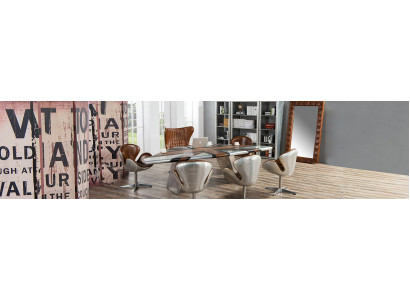 Vleugel bureau Spitfire tafel aluminium vliegtuig luxe kantoorinrichting.