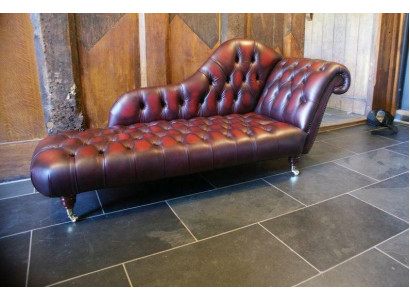Lounge Club Chesterfield Sofa Bed 2-seater Upholstered Lounges Chaise Longues Leather