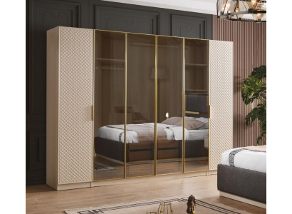 Elegante kledingkast in de slaapkamer luxe houten meubel kasten kledingkast.