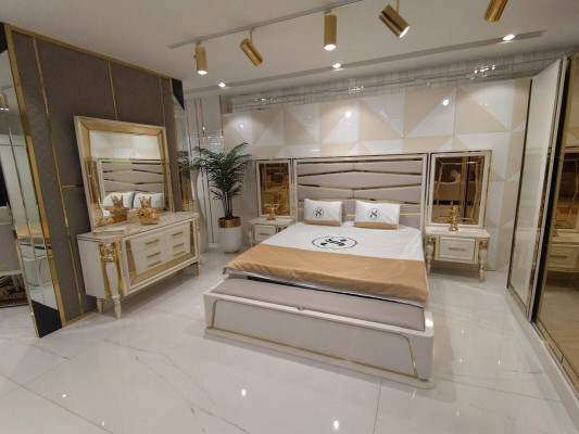 Slaapkamer set compleet Bed + 2x Nachtkastjes Commode met Spiegel Modern Nieuw