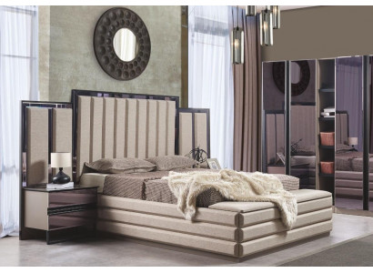 Stijlvolle slaapkamer set bed en 2x nachtkastjes nieuw luxe houten meubels.
