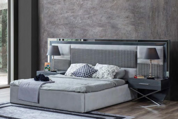 Grijze slaapkamermeubels, roestvrijstalen bed, designer houten nachtkastjes 3-delig.