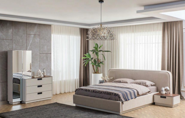 Beige slaapkamer meubels Textielbed Houten kaptafels 2x nachtkastjes