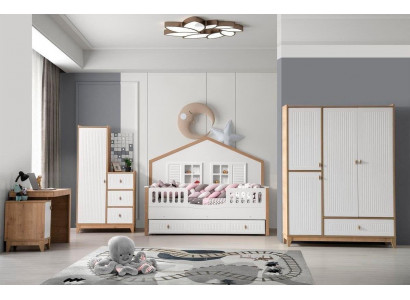 Stijlvol kinderkamerset bed kledingkast en tafel licht 4-delig