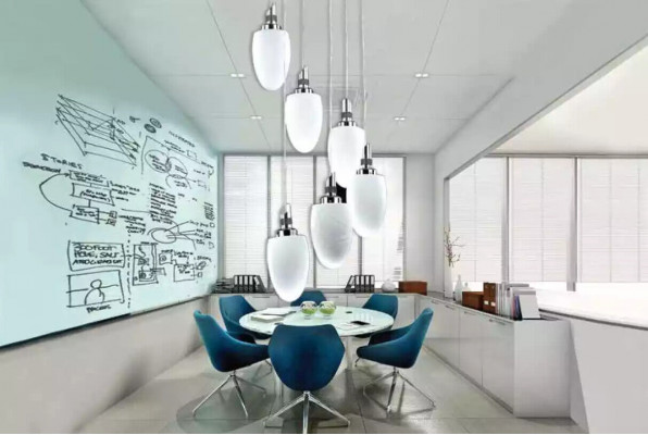 Plafondlamp Een moderne wit glazen woonkamer luxe 50x130 chroom
