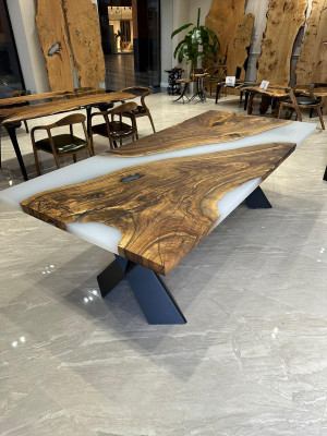 Grote eettafel Eettafel Epoxyhars eettafel Houten tafel Bruin