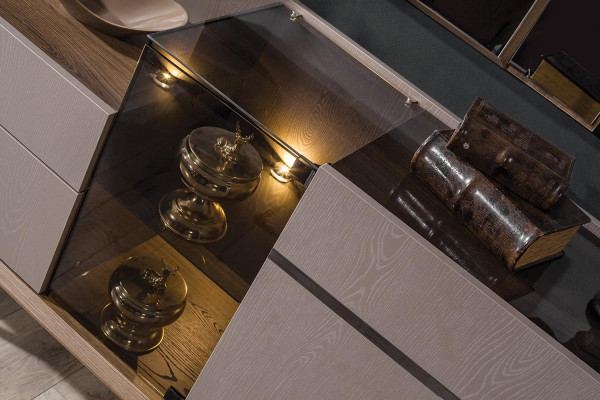 Perfecte eetkamerset Ontwerper LED dressoir Moderne glas spiegel 2-delig