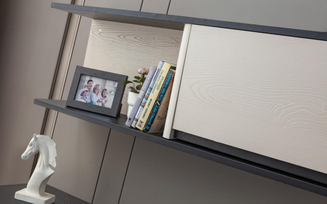 Volledige kinderkamer meubels Bed Nachtkastje Bureau Kledingkast