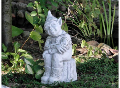Dwerg standbeeld standbeelden sculpturen figuur karikatuur decoratie tuin terras