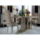 Tafels en stoelen