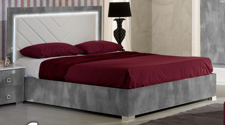 Slaapkamer Italiaanse meubelset Luxe 6-delig Bed Bed Kast Commode Nieuw