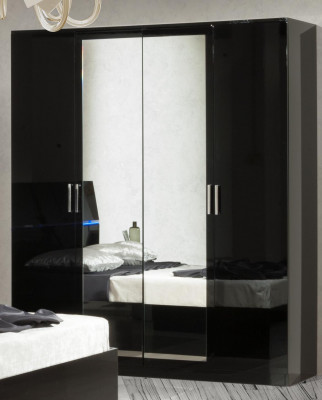 Slaapkamerset Compleet Commode Bed Kledingkast Bedden Nachtkastje 6-delig.