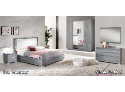 Italiaanse meubels 4-delige slaapkamerset Bed 2x nachtkastje Kledingkast Nieuw