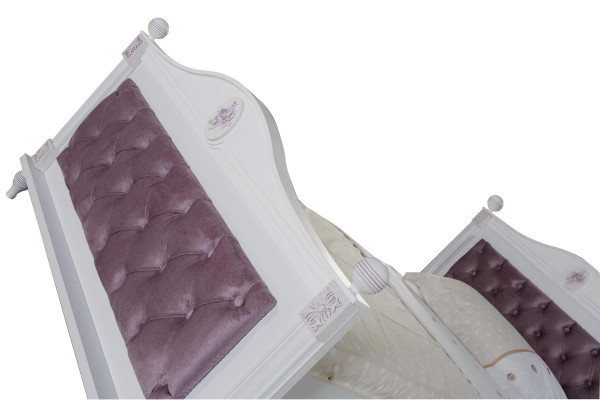 Ontwerp tienerkamer set bed nachtkastjes dressoir compleet 4-delig.