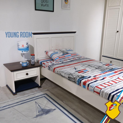 Kinderkamer Compleet Set Bed Nachtkastje Kledingkast Commode Spiegel 6-delig