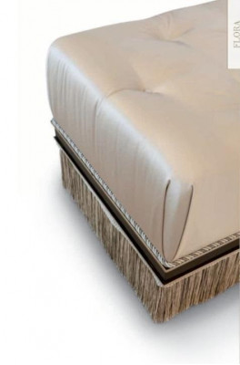 Chesterfield Poef Ottomaan Meubelkruk Bekleding Stof Beige Luxe