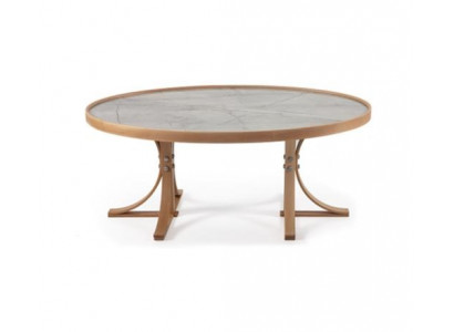 Luxe woonkamer salontafel hout koffietafel inrichting modern meubilair