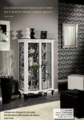 Luxe houten vitrinekast, design dressoir, witte kast, Italiaanse meubels, nieuw.