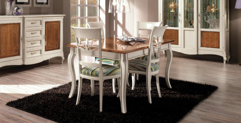 Eetkamer set meubels commode stoelen 4x vitrine groep eetkamer set vitrines 7-delig.