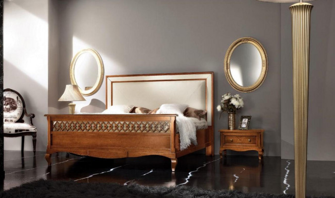 Slaapkamer meubel set garnituur Italiaanse meubels Nachtkastje Massief hout 3-delig