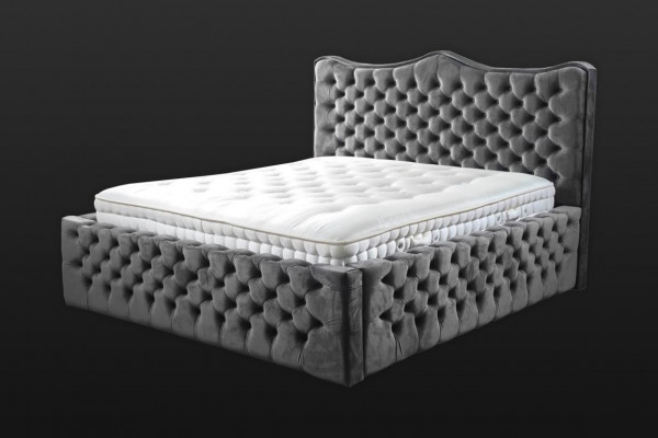 Chesterfield bed fluwelen bed tweepersoonsbed 160x200 design hotel inrichting