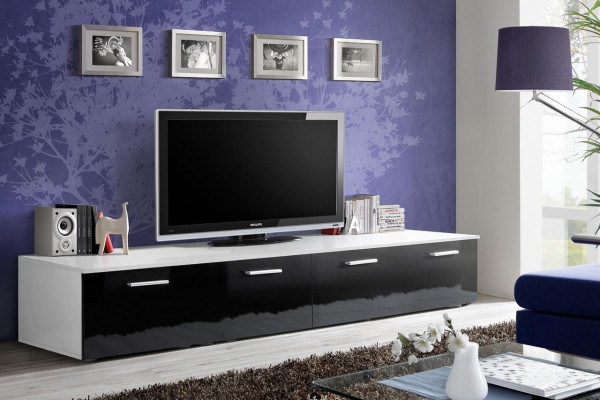 Ontwerper woonkamer TV-standaard luxe inrichting modern design houten meubels.