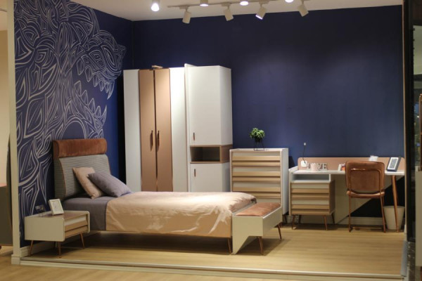 Kinderkamer Set Bed + Nachtkastje + Bank Modern Set Bed 3-delig. Bank Compleet