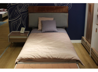Kinderbed Modern Bed Kinderkamer Bed 207 x 120 cm Nieuw