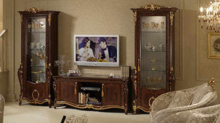 Klassieke woonwand vitrine ladekast kast dressoir barok rococo