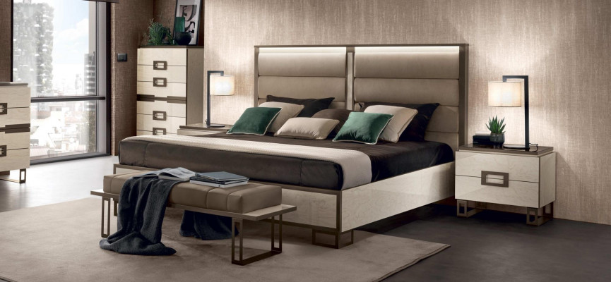 Bed 2x Bedside table 3-piece Bedroom set Design Modern Luxury Beds Furniture New
