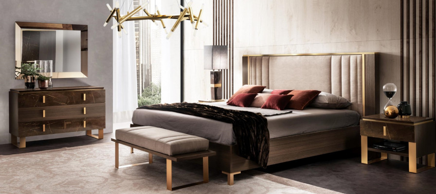 Luxe slaapkamersets Bed 2x nachtkastje Klassiek ontwerp Bedmeubilair 3-delig