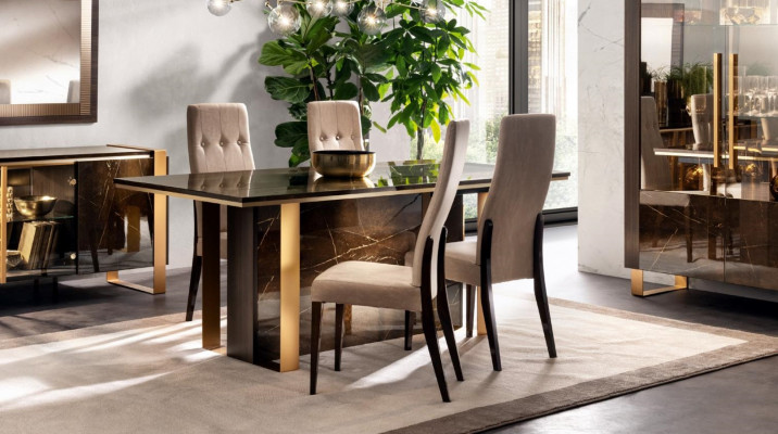 Eettafel eetkamerset eetgroep klassieke tafel 5-delige tafels nieuw 4 stoelen