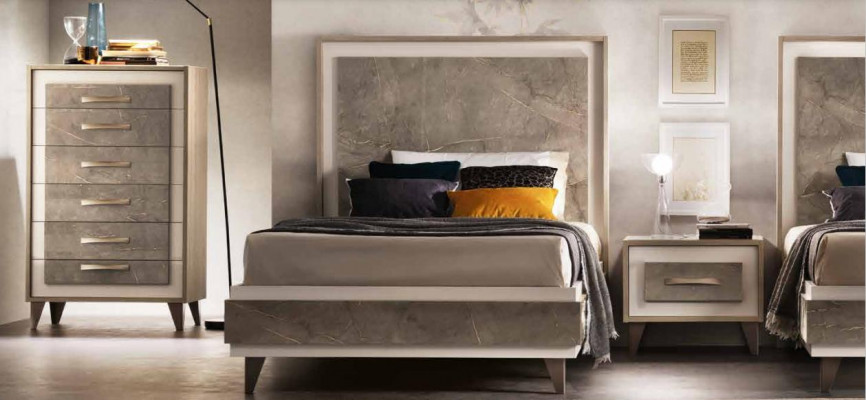 Slaapkamer set Bed Nachtkastjes Commode Stijl Meubelstuk Italiaanse meubels 4-delig