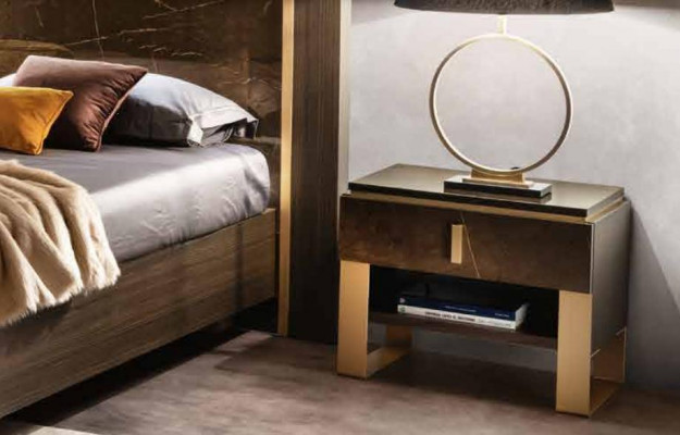 Bedroom bed set design modern luxury 2x bedside table Italian 3-piece