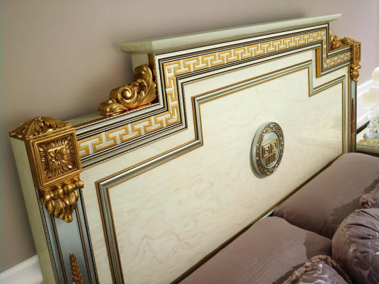 Luxe slaapkamerbed met gestoffeerd design, luxe tweepersoons hotelbedden kingsize bed.